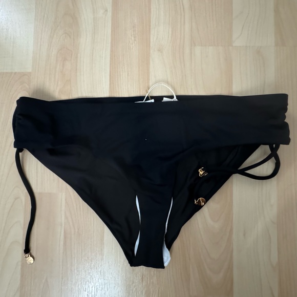 ONDADEMAR Bathing Suit - Picture 2 of 10